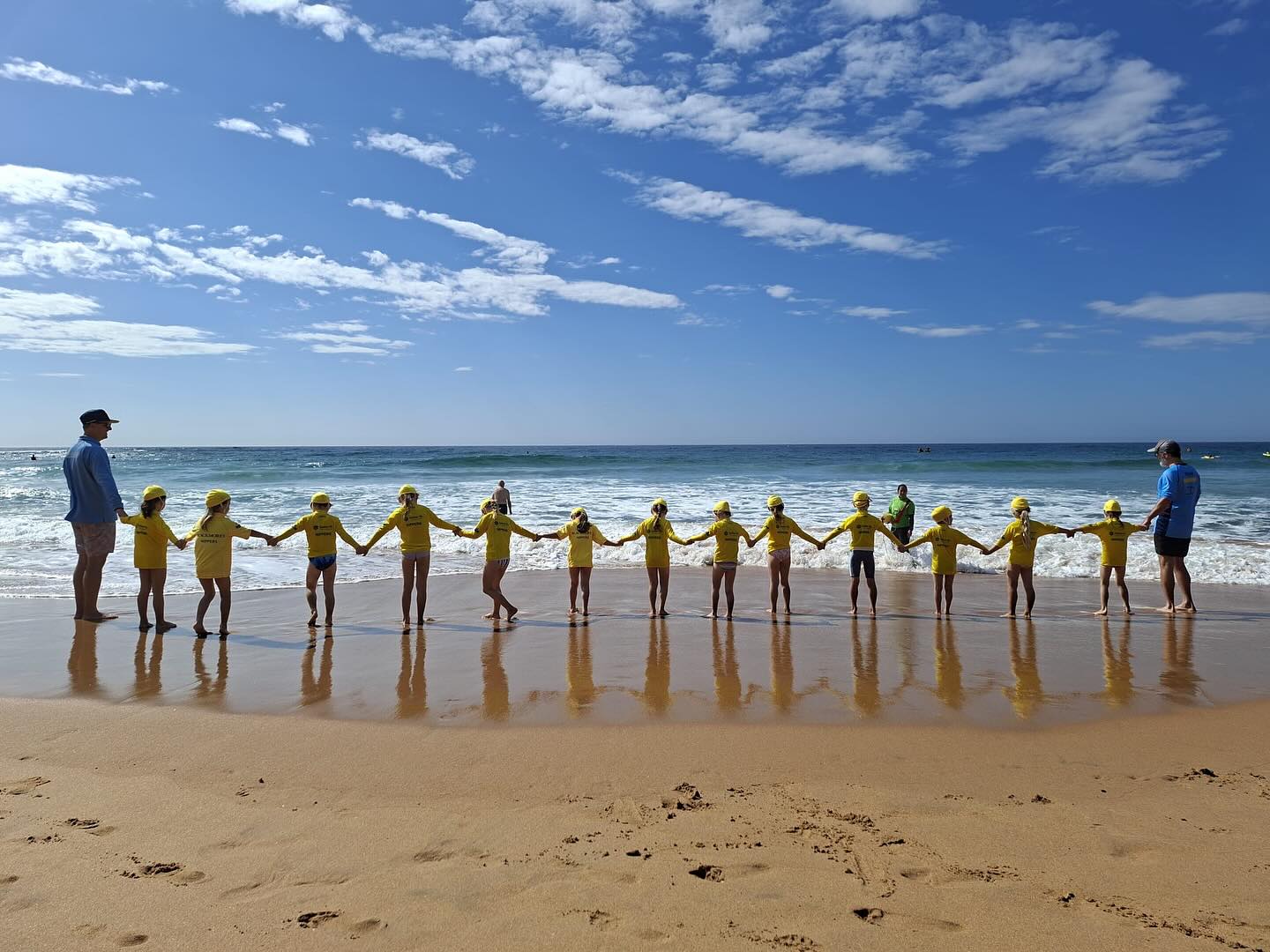 🌊 Weekend @ Billy’s 🌊

We certainly got a taste for Summer over the weekend with the temperature rising...ocean temp a bit chilly though! ☀️

All the usual suspects doing their thing at Billy - patrollers, wedding revellers, SRC & Bronze trainees & on Sunday our Nippers program kicked off! A huge thanks to the Juniors Committee & Nipper Age Managers - Nippers only exists because of your time, energy & effort. A lot goes on in the background to ensure our beach can handle the yellow rashie swarm - THANK YOU 👏👏❤️💛

See you on the beach soon! 😍